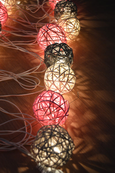 Mixed Color Rattan Balls Light